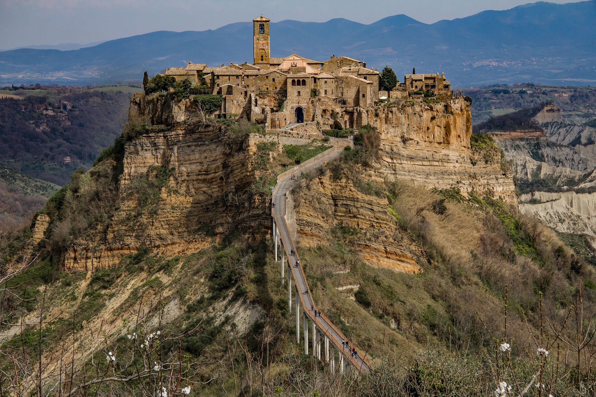 civita di bagnoregio, day trips from rome