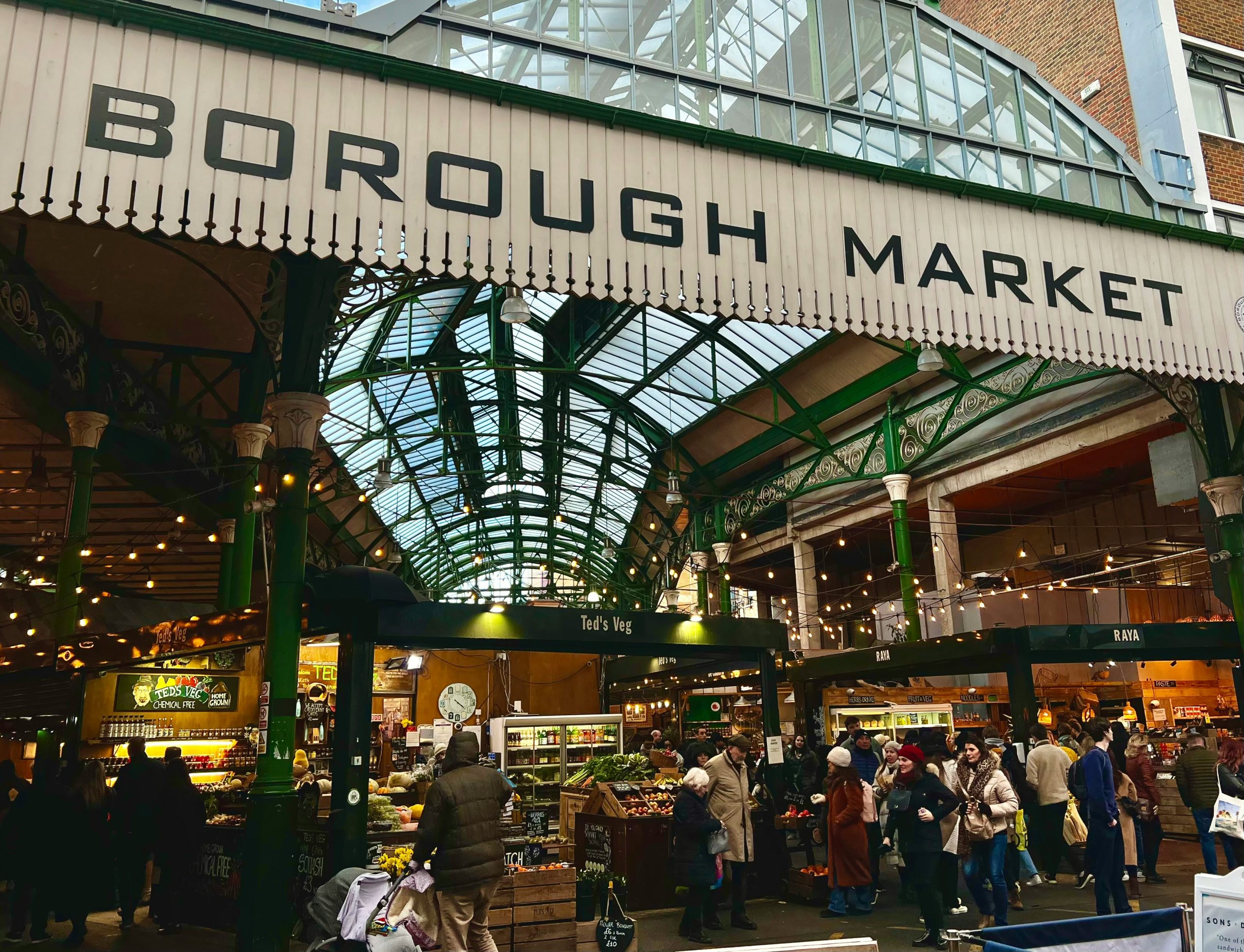 borough market - london city breaks