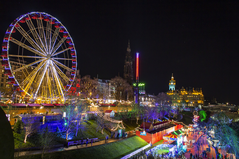 Edinburgh Christmas Market - Christmas Solo Holidays