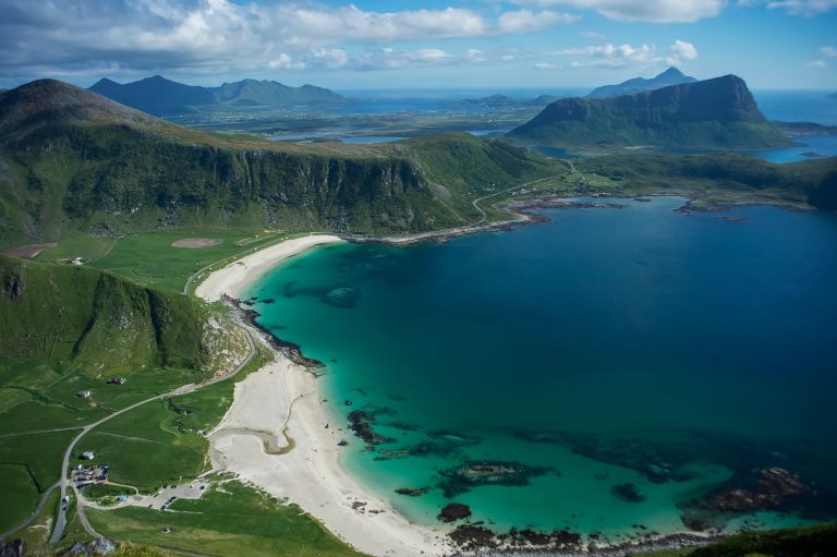 Haukland and Uttakleiv