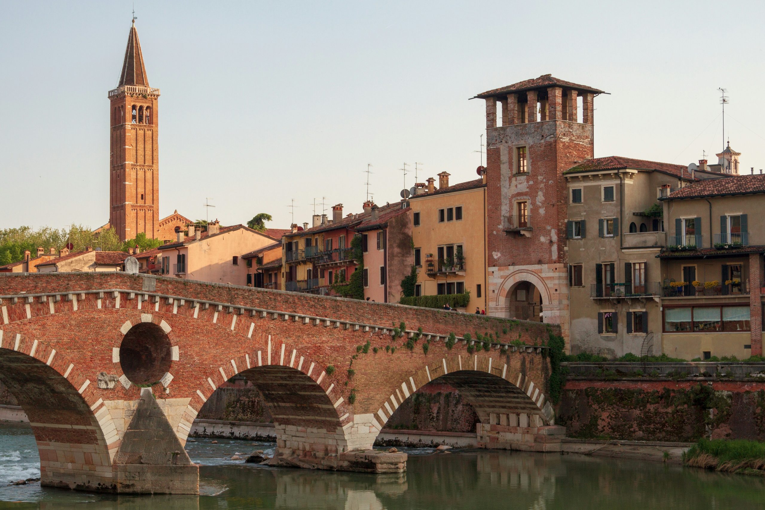 verona, day trips from milan