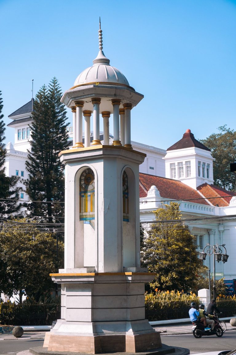 Bandung