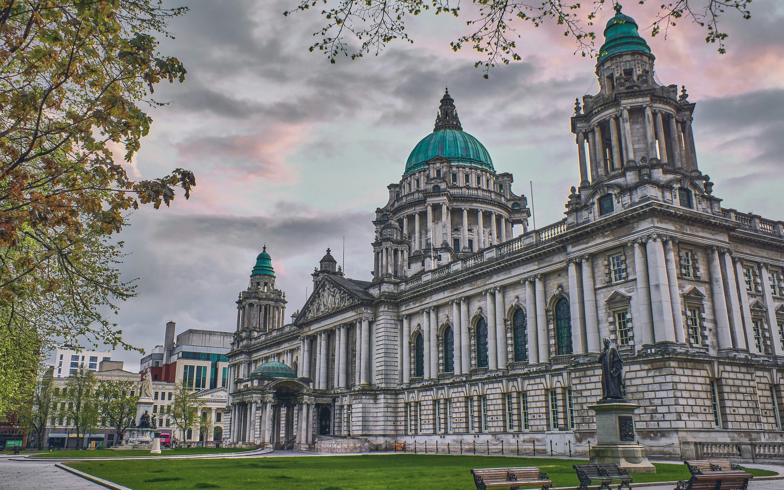 belfast, day trips from dublin