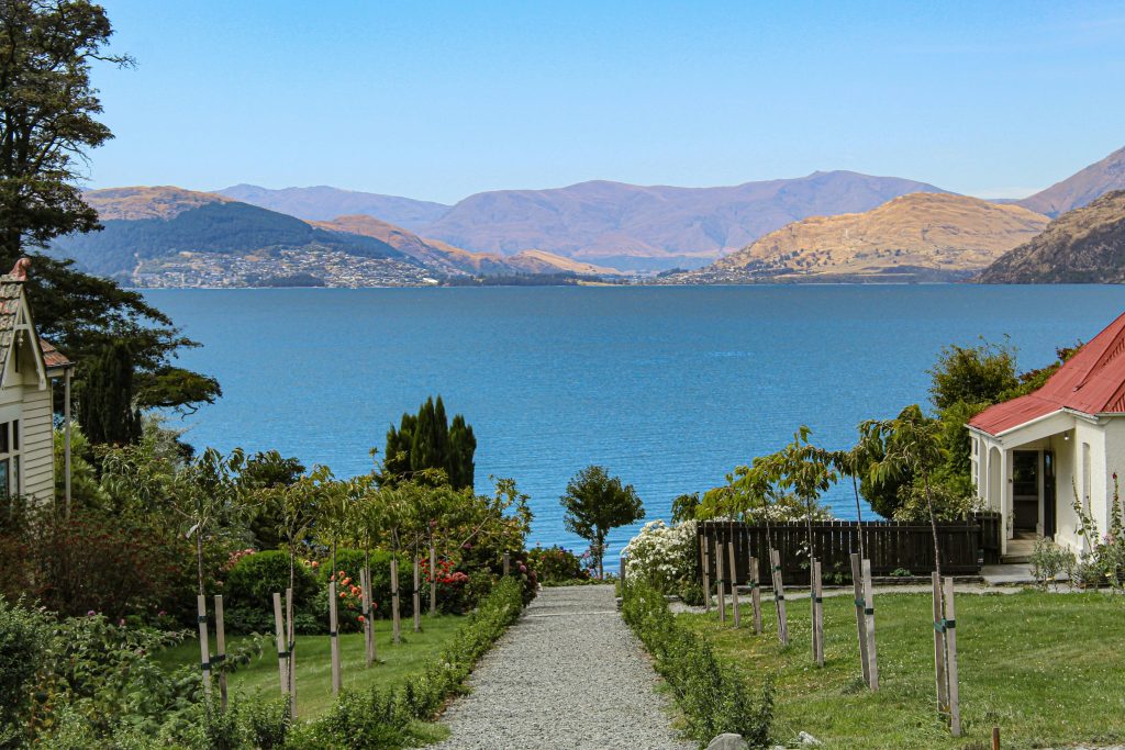 Te Anau