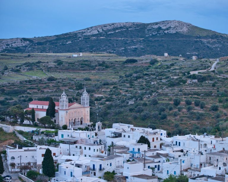 Paros