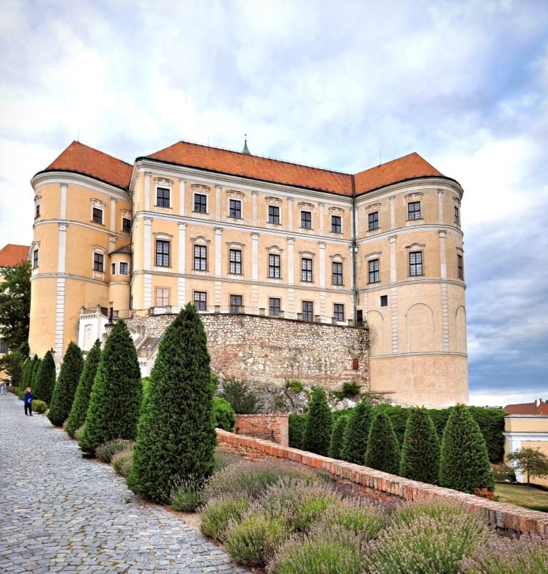 Mikulov and the wine villages