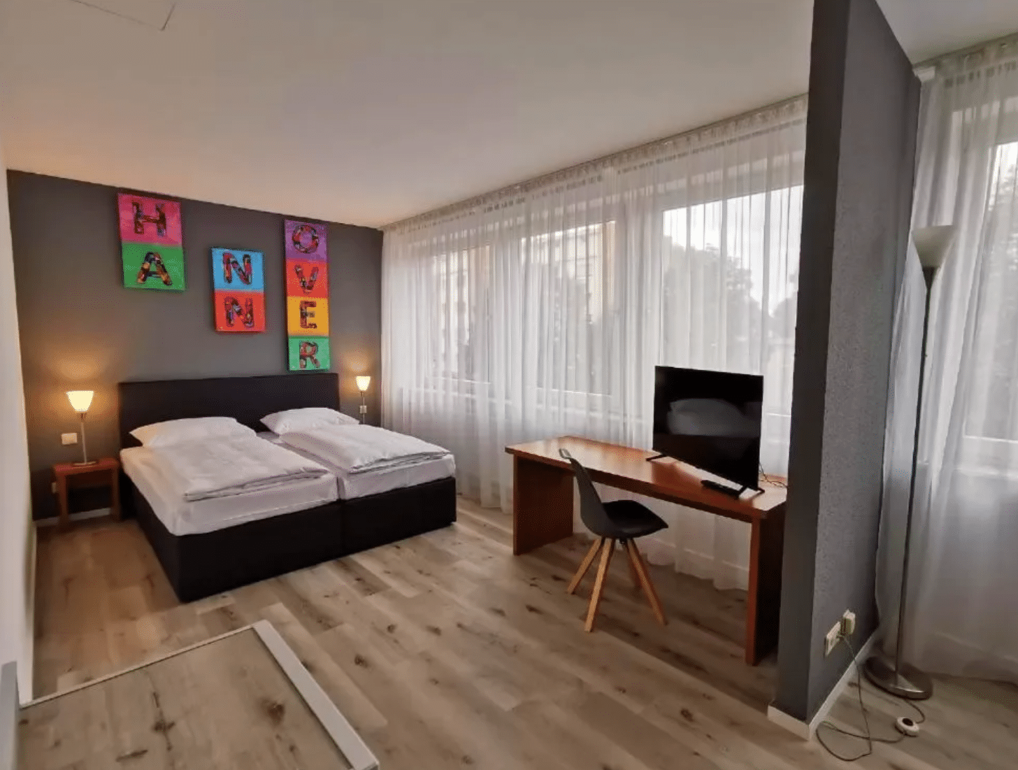 Room at Plaza Inn Hannover Hostel