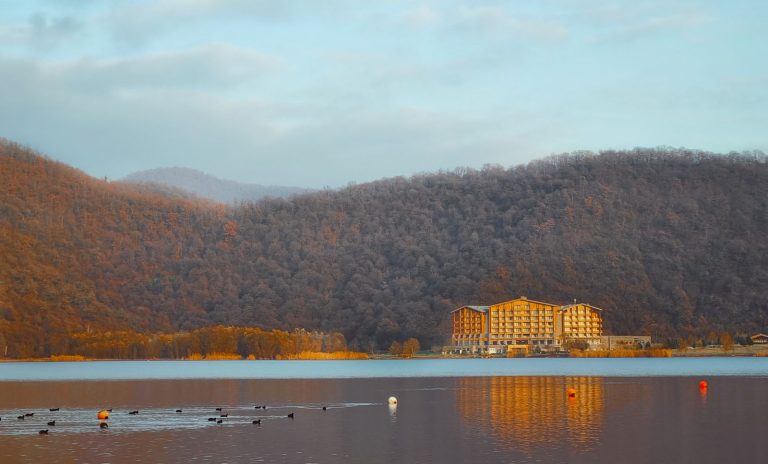 Nohur Lake