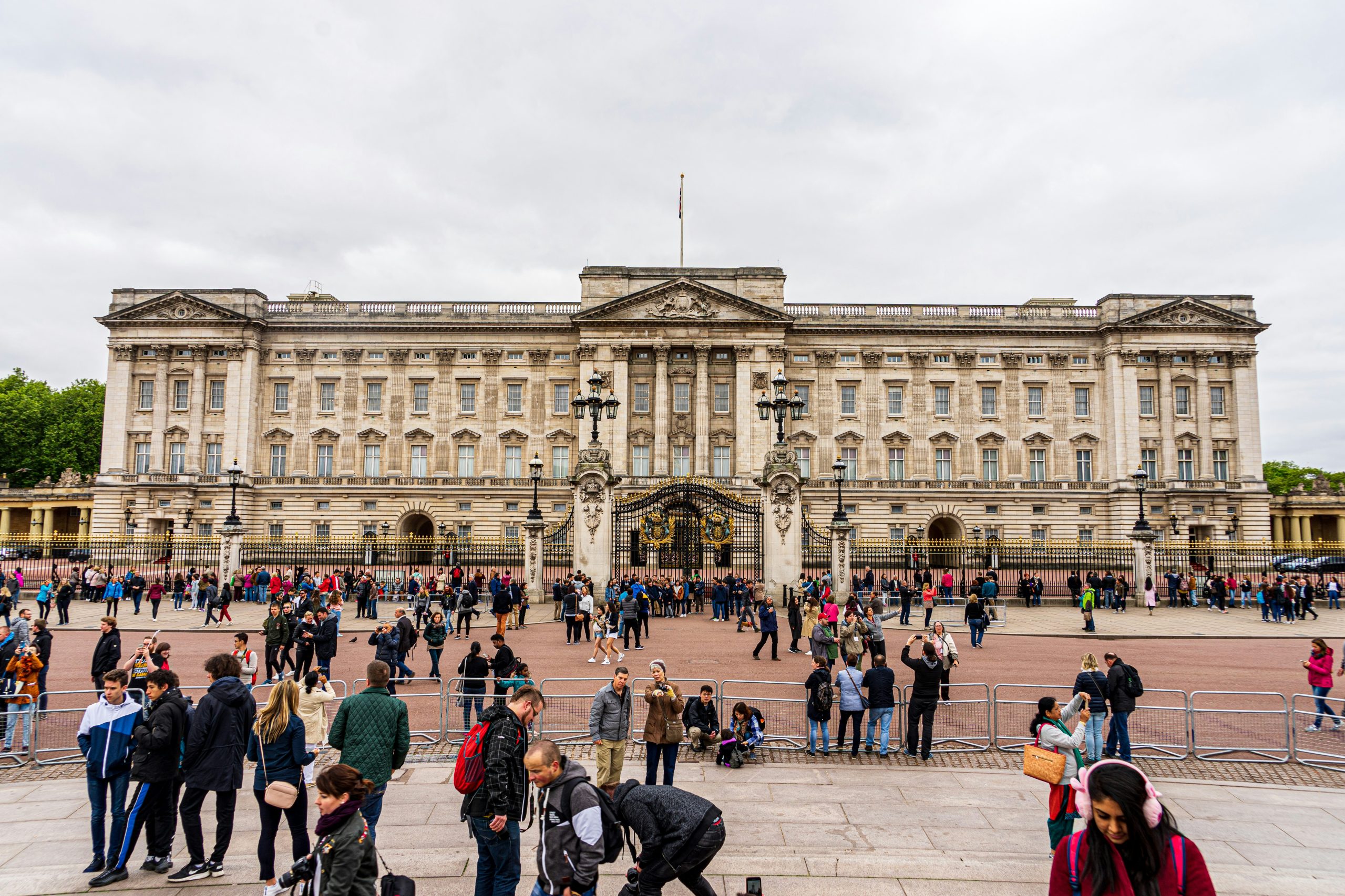 Buckingham Palace Road - london city breaks