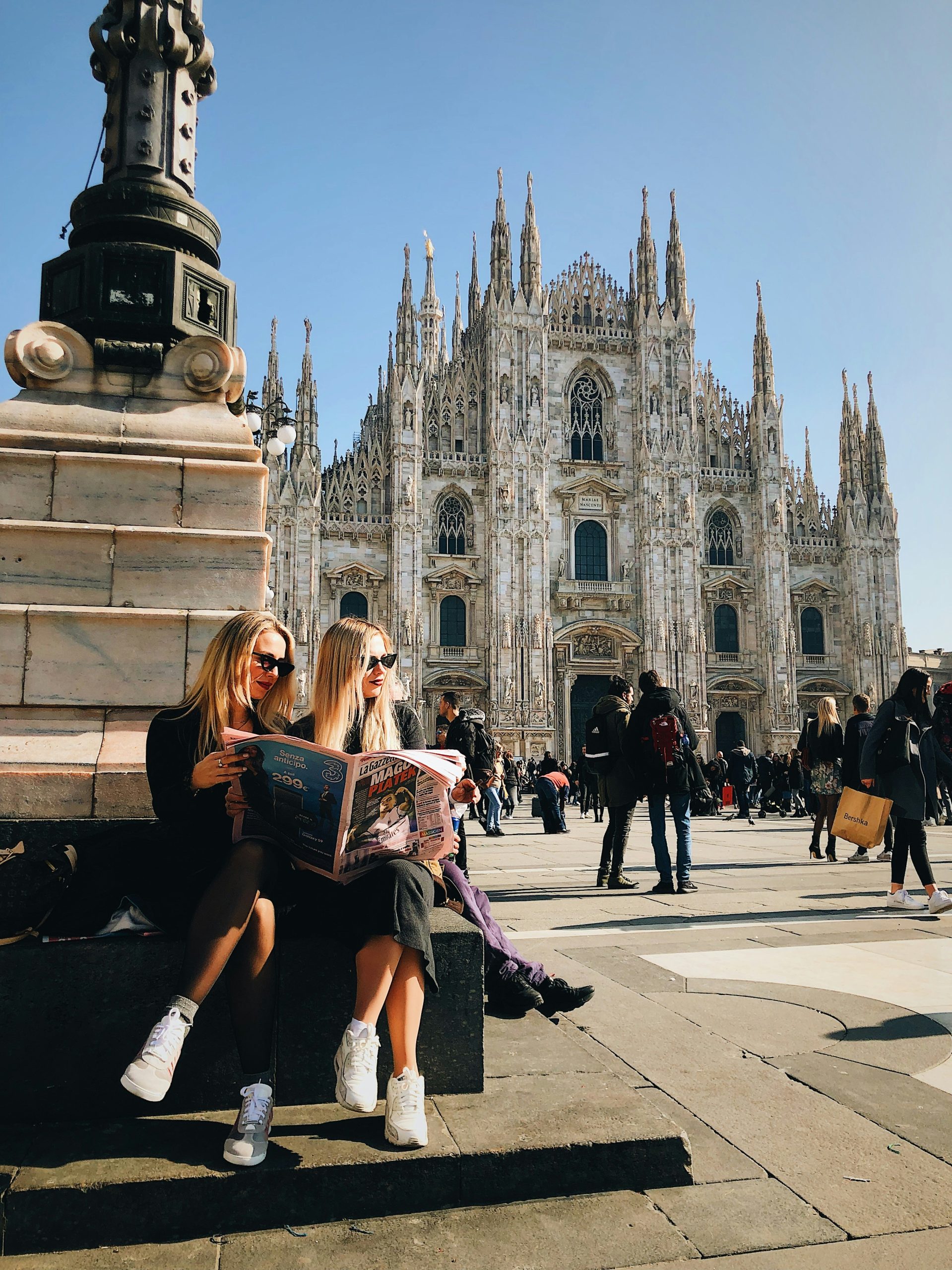 milan duomo, day trips from milan