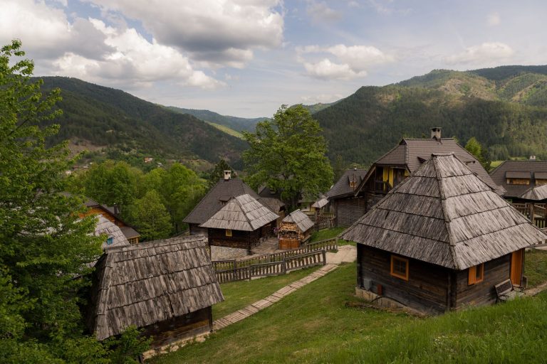 Šargan Eight and Mokra Gora